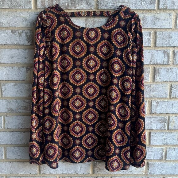 Loft Long Sleeve Ruffle Shoulder Bar Back Medallion Blouse Women's Size XL - Picture 1 of 8